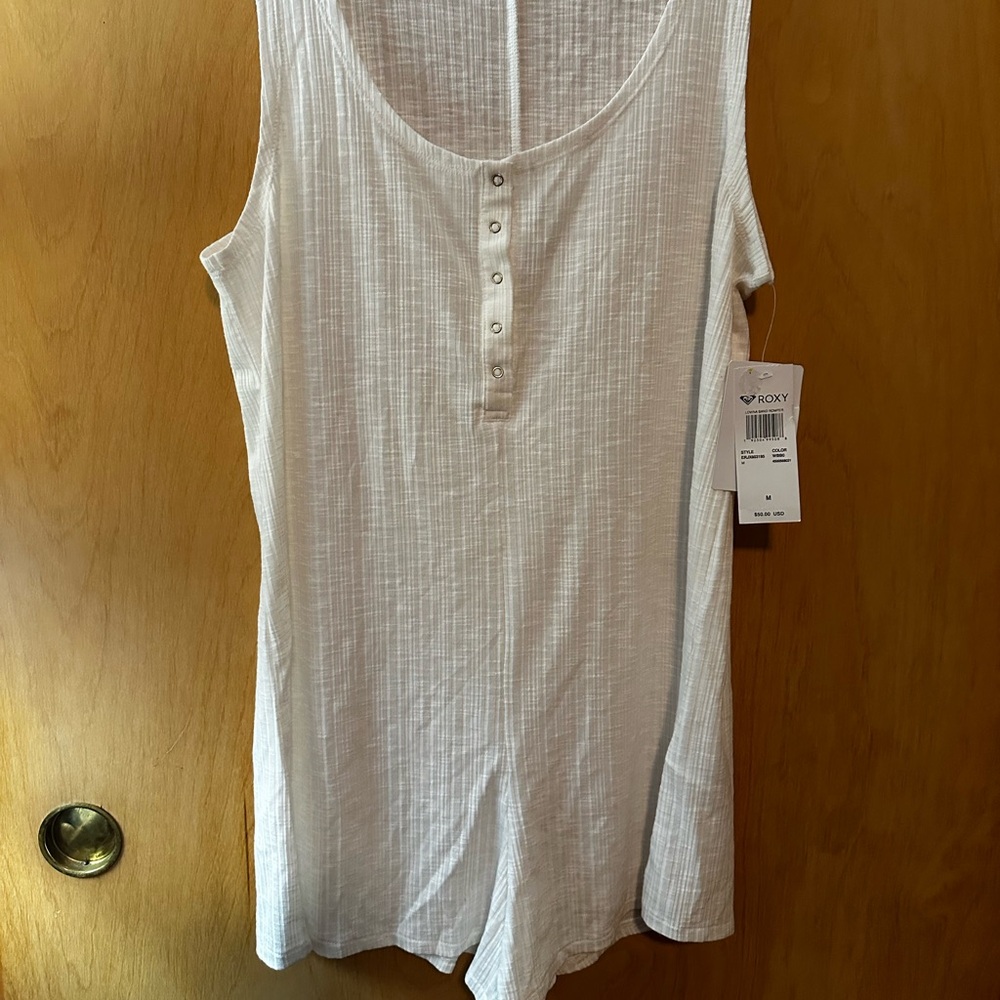 Roxy white romper (M) nwt